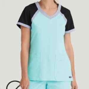 New Large Grey’s Anatomy Color Block Scrub Top Tropical Tide/Black/Moonstruck